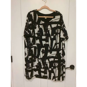 Celuu Graphic Print Black and White Dress, Size 16